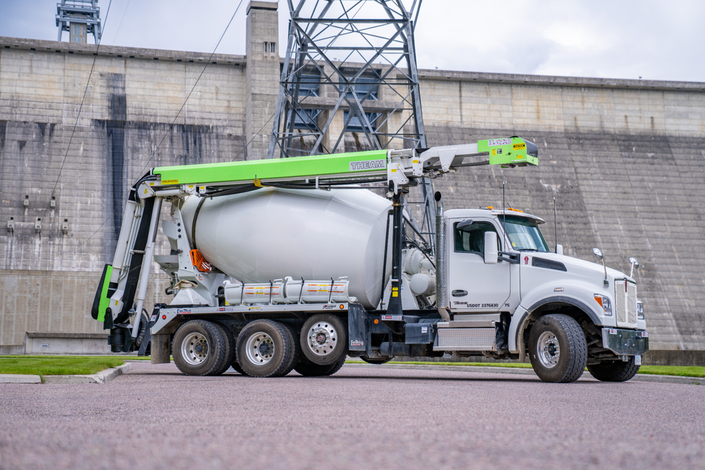 Benefits of Short Pour Mini Mixer Trucks