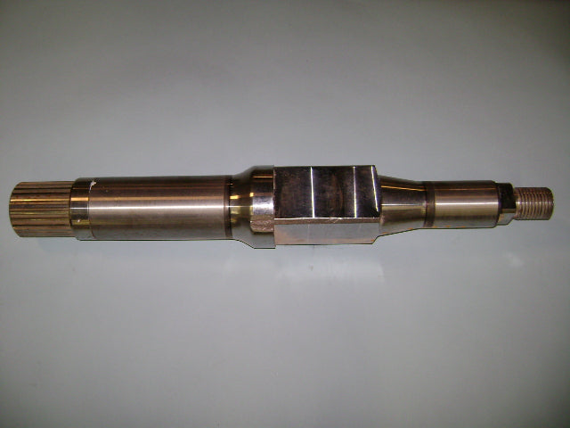 Shaft - Slewing Short Rock 4 Bolt Style | Weight: 85 lbs