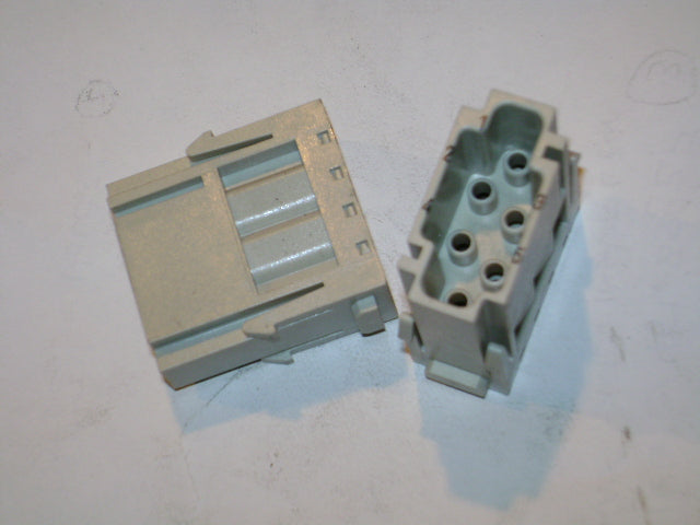 Harn - Male Insert 6 Pin E-Module | Weight: 2 lbs