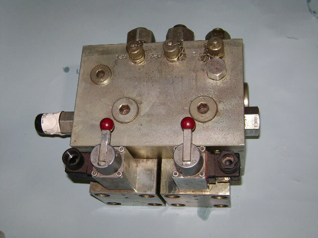 Valve - Hyd, Emergency Stop Manifold 24V | Weight: 69 lbs