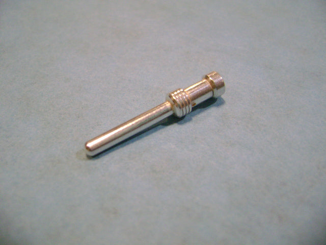 Harn - Male Pin 2.5Qmm 16A | Weight: 2 lbs | Dimensions: 4 X 4 X 25MM