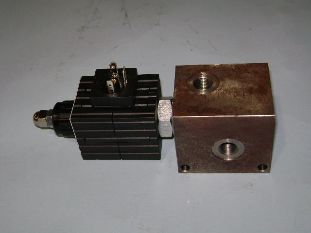 Valve - Hyd, Electric 12 Volt | Weight: 6 lbs