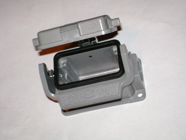 Harn - Housing Surface Mount - All Kv | Weight: 3 lbs